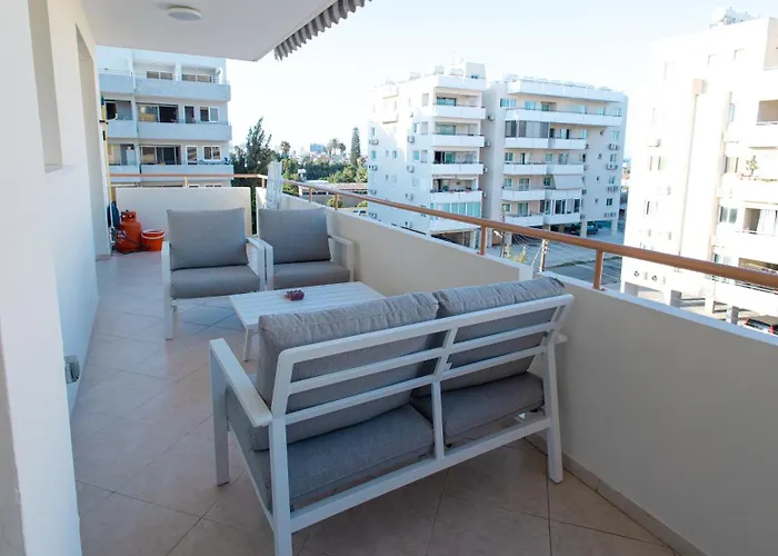 Maestro Sunrise View * Larnaca