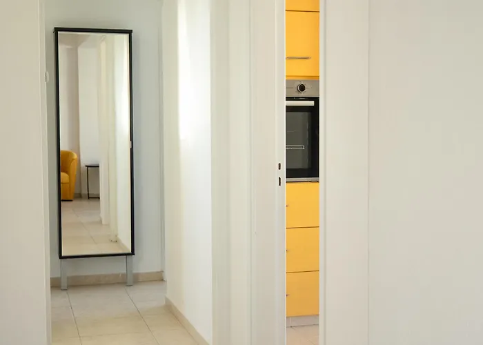 Maestro Sunrise View *